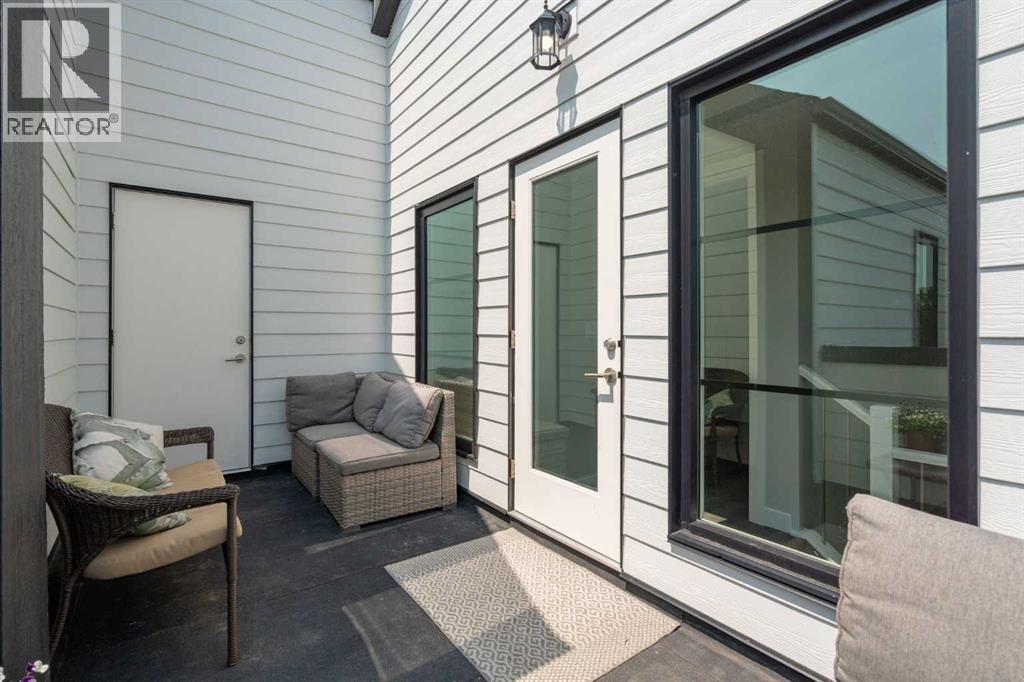 Single Family House for Sale in    Avenue NE Tuxedo Park Calgary 