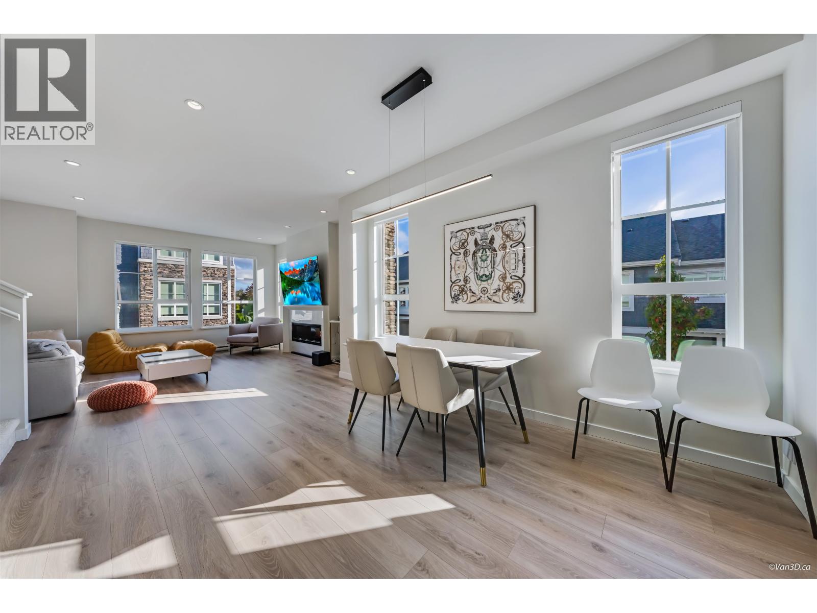 #16-5311 ADMIRAL Way, Delta