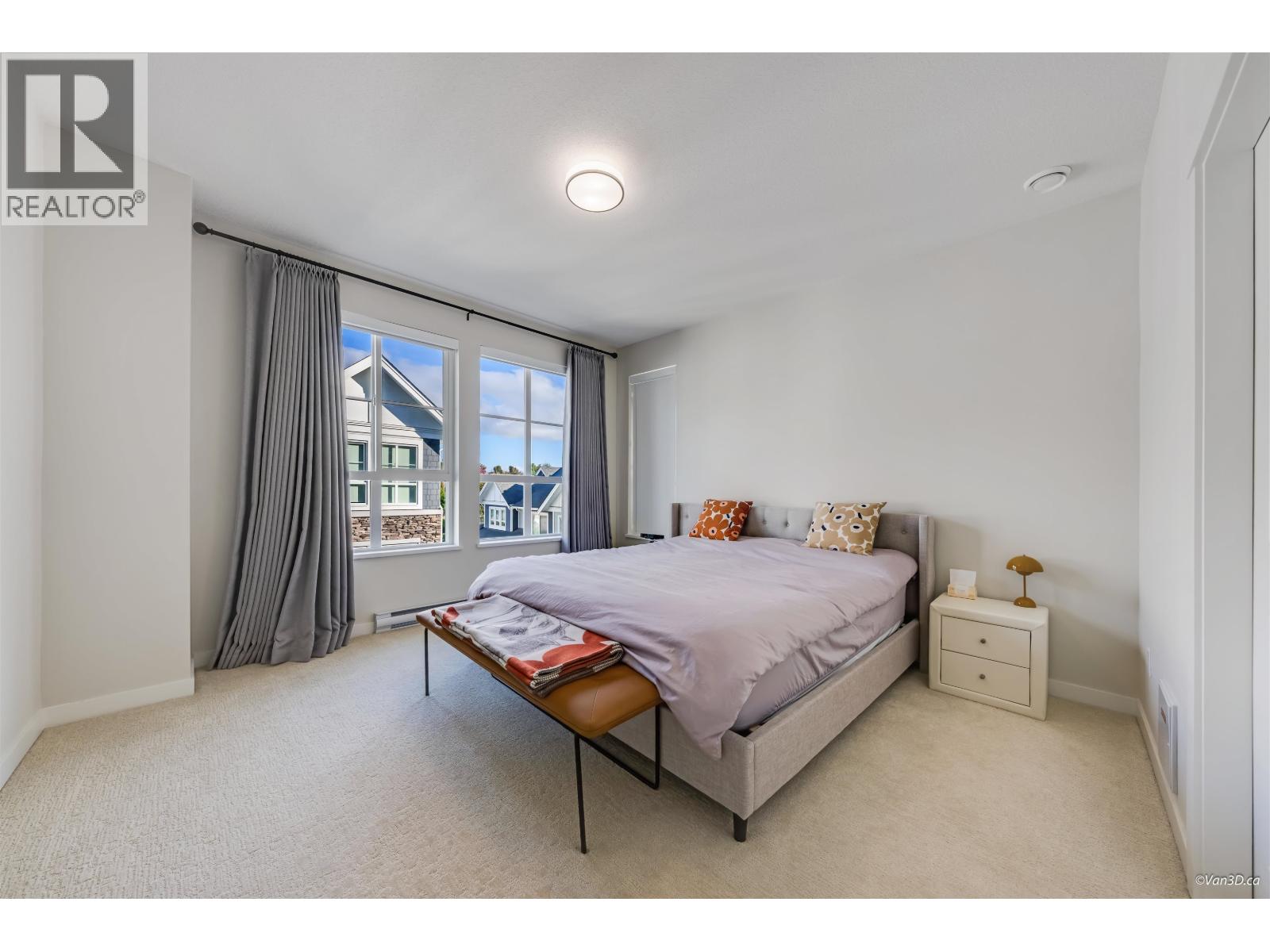 #16-5311 ADMIRAL Way, Delta