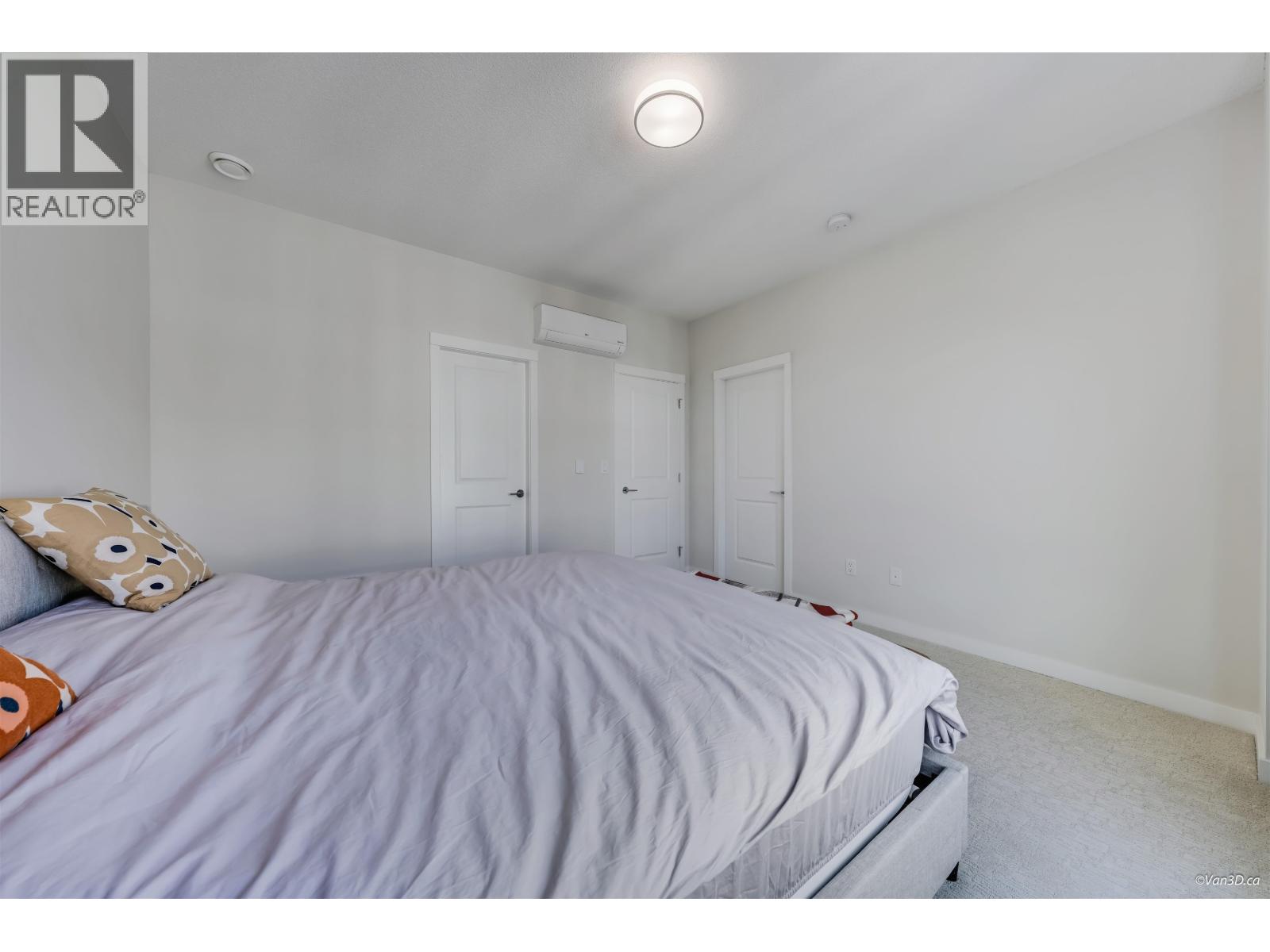 #16-5311 ADMIRAL Way, Delta