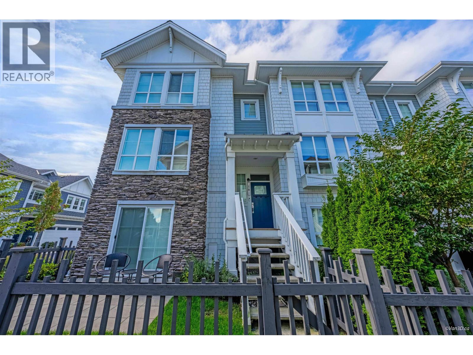 #16-5311 ADMIRAL Way, Delta