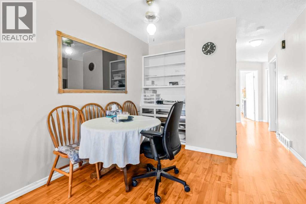 Single Family House Bi-level for Sale in  Penbrooke Drive SE Penbrooke Meadows Calgary 