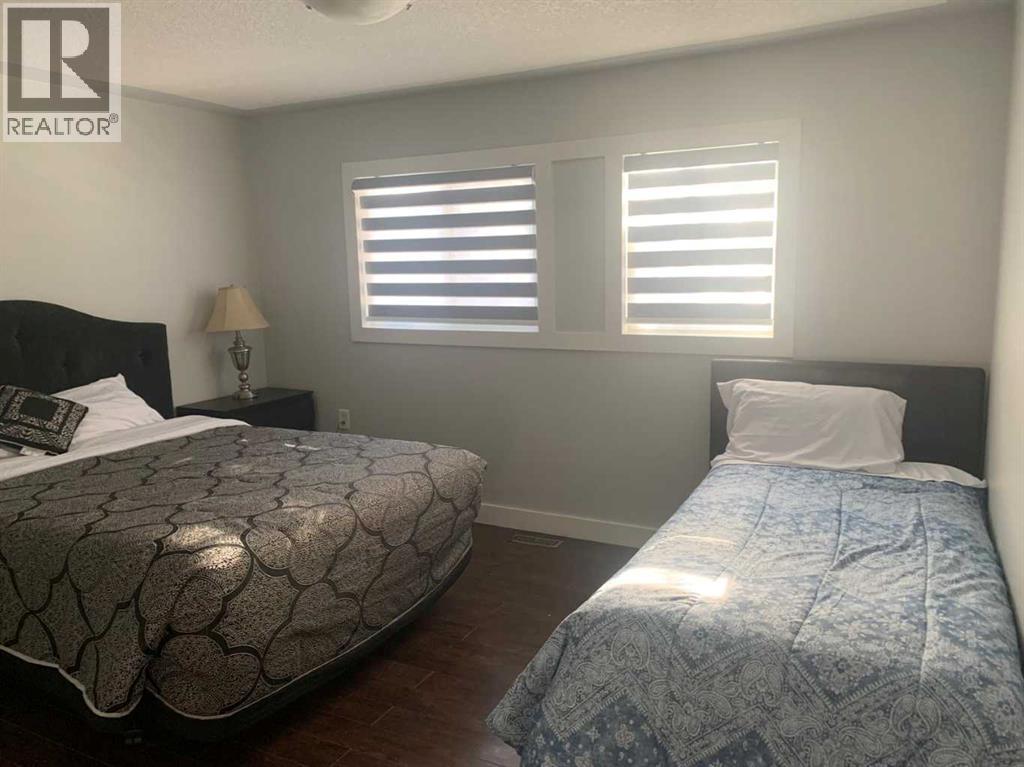 Single Family House Bungalow for Sale in   Avenue NW Bowness Calgary 