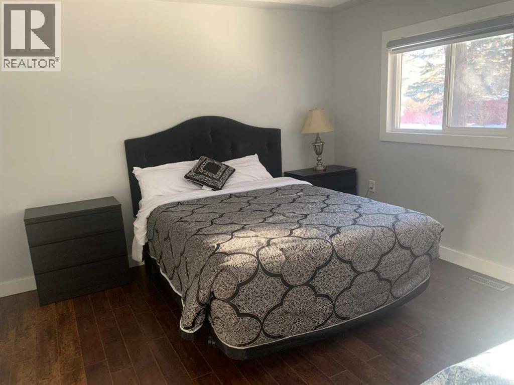 Single Family House Bungalow for Sale in   Avenue NW Bowness Calgary 