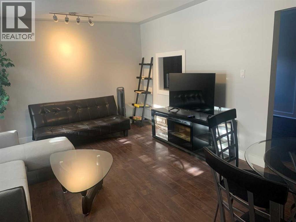 Single Family House Bungalow for Sale in   Avenue NW Bowness Calgary 