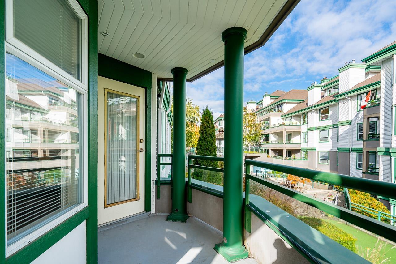 205 1576 MERKLIN STREET, White Rock