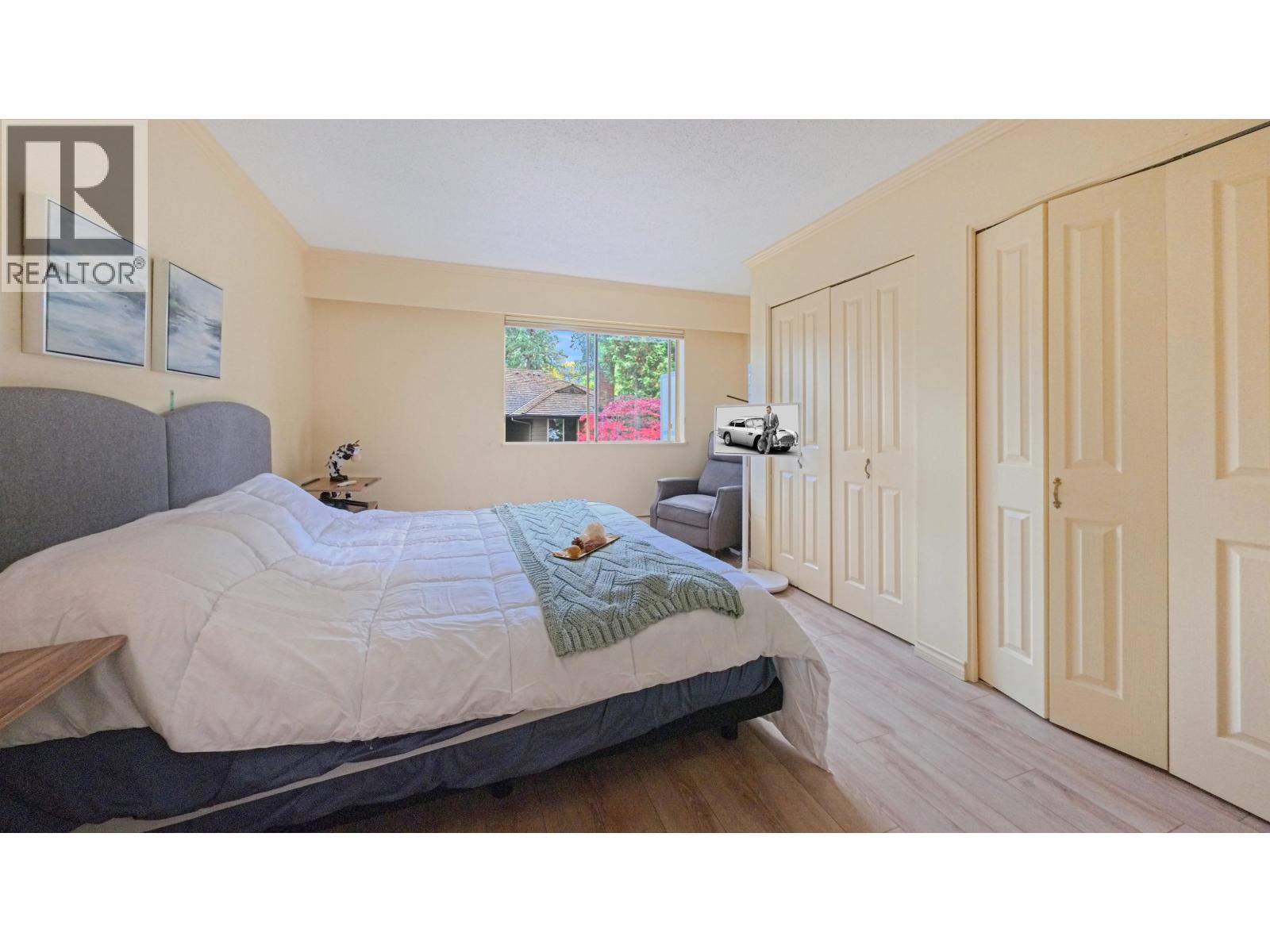 1218 235 KEITH ROAD, West Vancouver