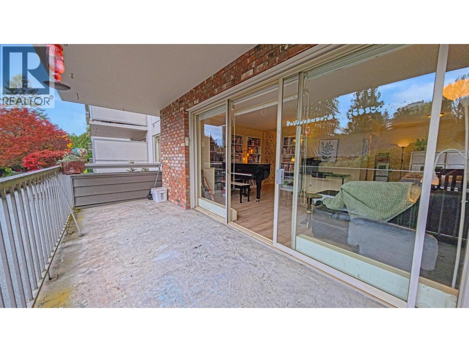 1218 235 KEITH ROAD, West Vancouver