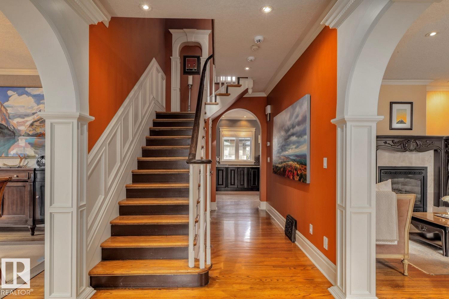 6306 111 AV NW NW, Edmonton