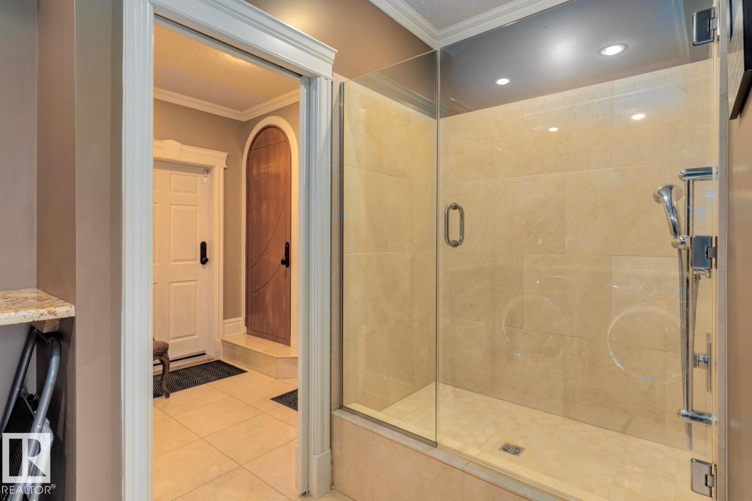 6306 111 AV NW NW, Edmonton