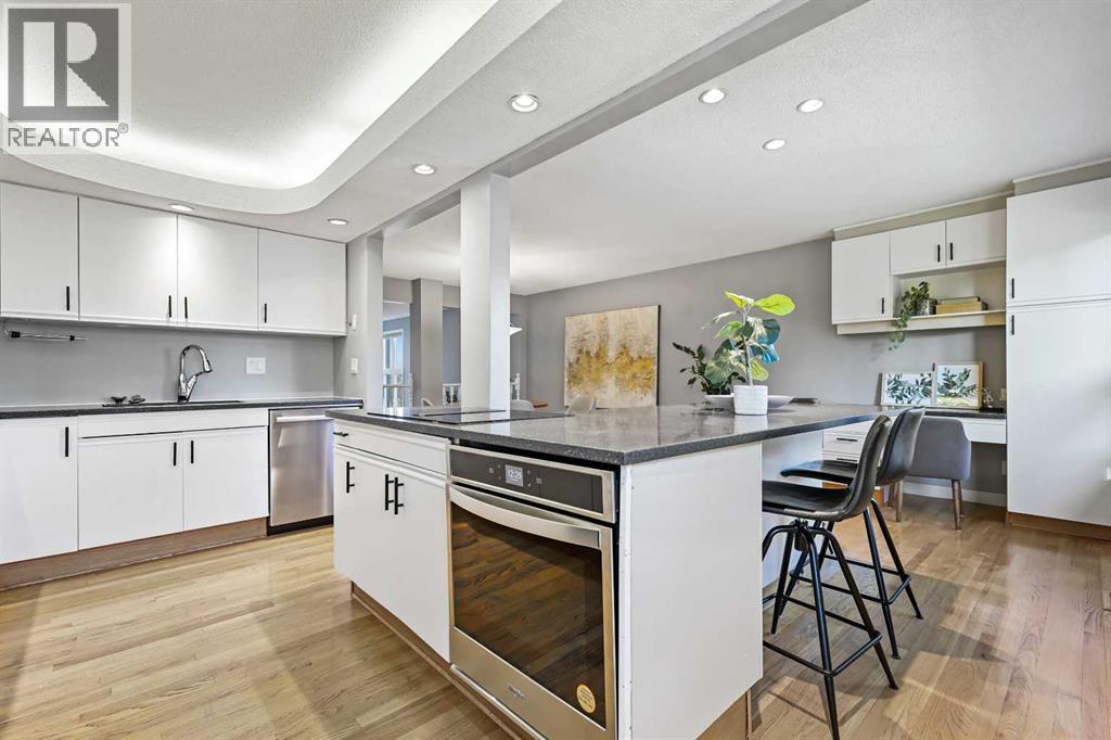 Single Family House 5 Level for Sale in   Dalhousie Drive NW Dalhousie Calgary 