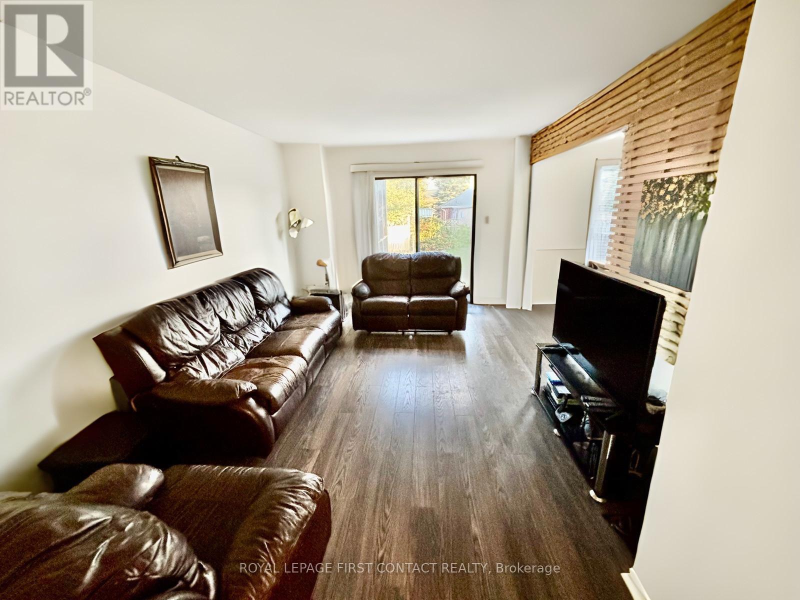 Single Family House for Sale in  DELANEY CRESCENT Barrie (Northwest) 