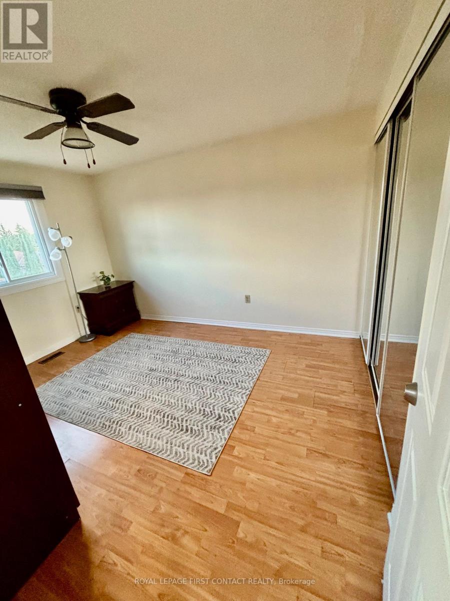 Single Family House for Sale in  DELANEY CRESCENT Barrie (Northwest) 