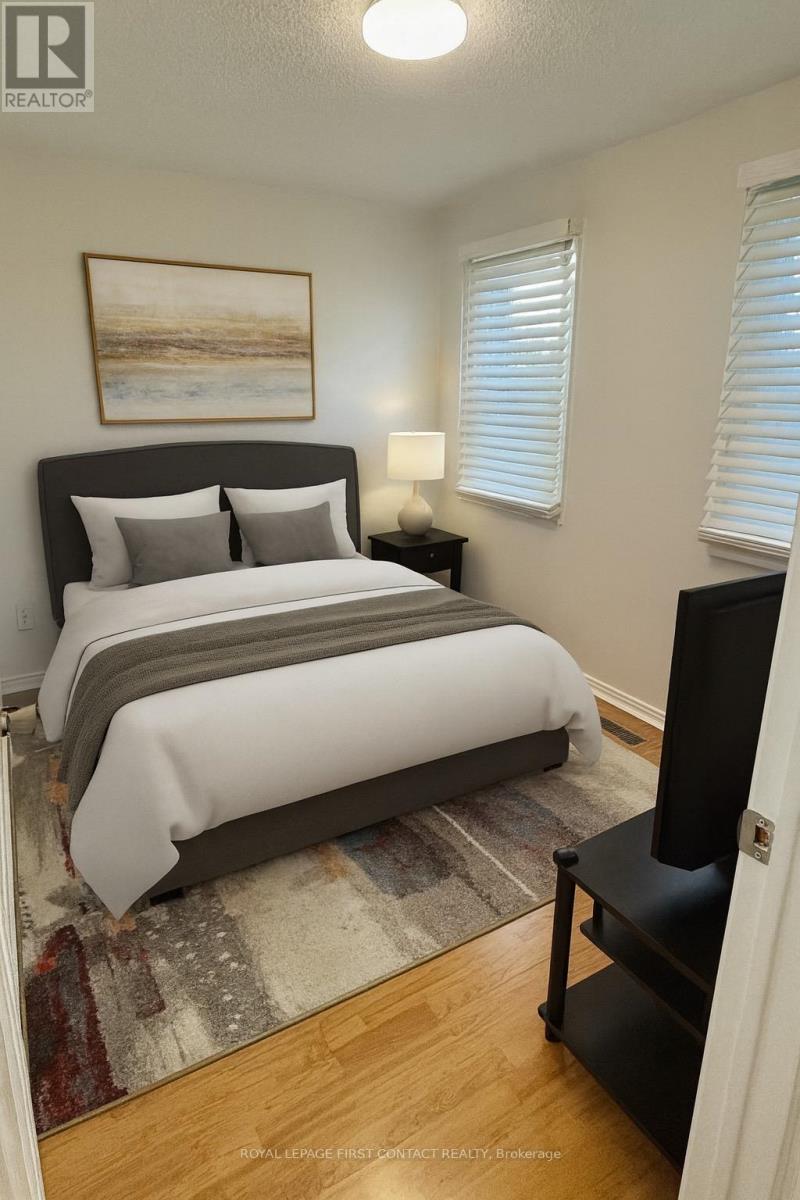 Single Family House for Sale in  DELANEY CRESCENT Barrie (Northwest) 