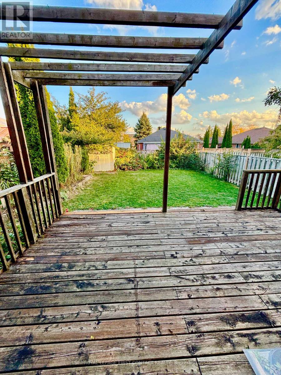 Single Family House for Sale in  DELANEY CRESCENT Barrie (Northwest) 