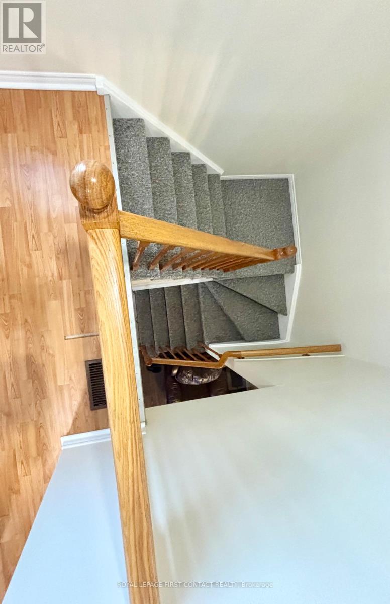 Single Family House for Sale in  DELANEY CRESCENT Barrie (Northwest) 