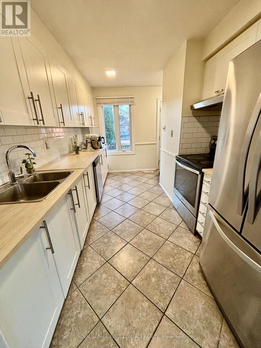 Single Family House for Sale in  DELANEY CRESCENT Barrie (Northwest) 