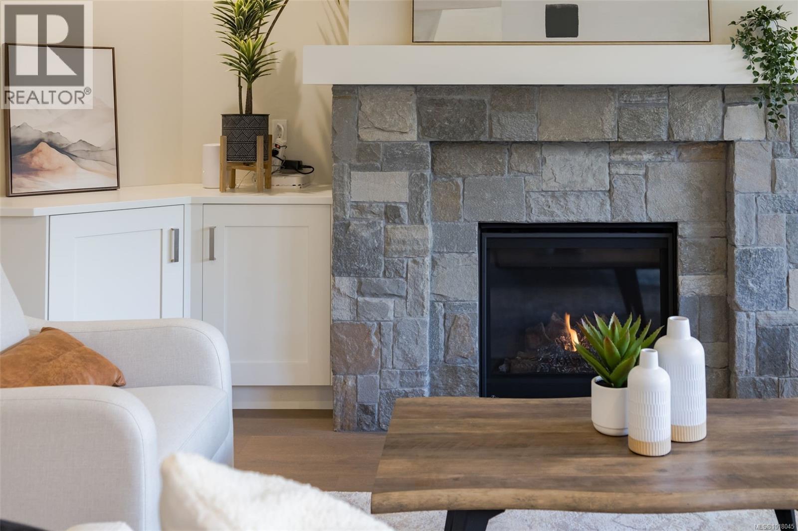1189 Lee Rd, Parksville