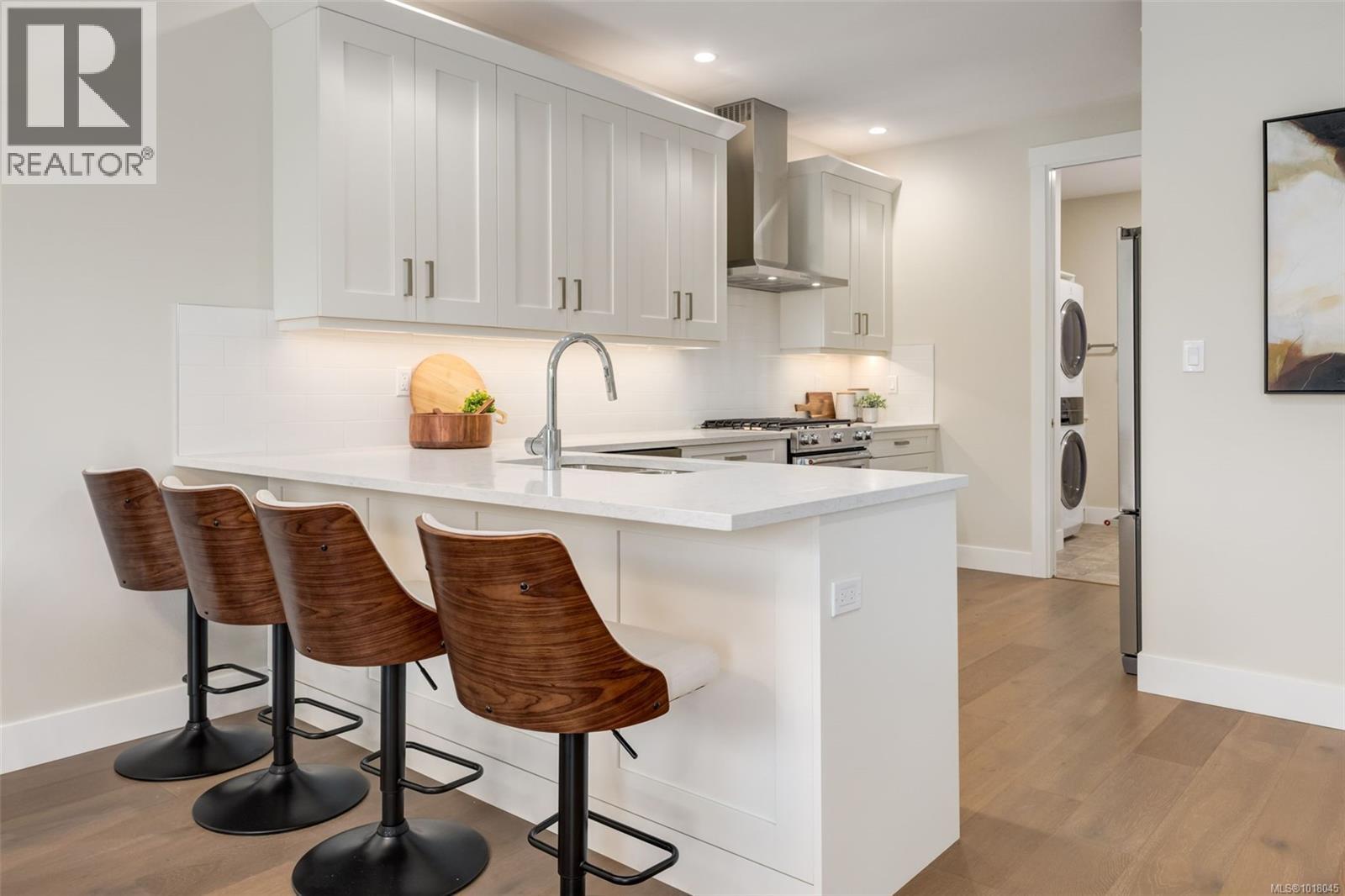 1189 Lee Rd, Parksville