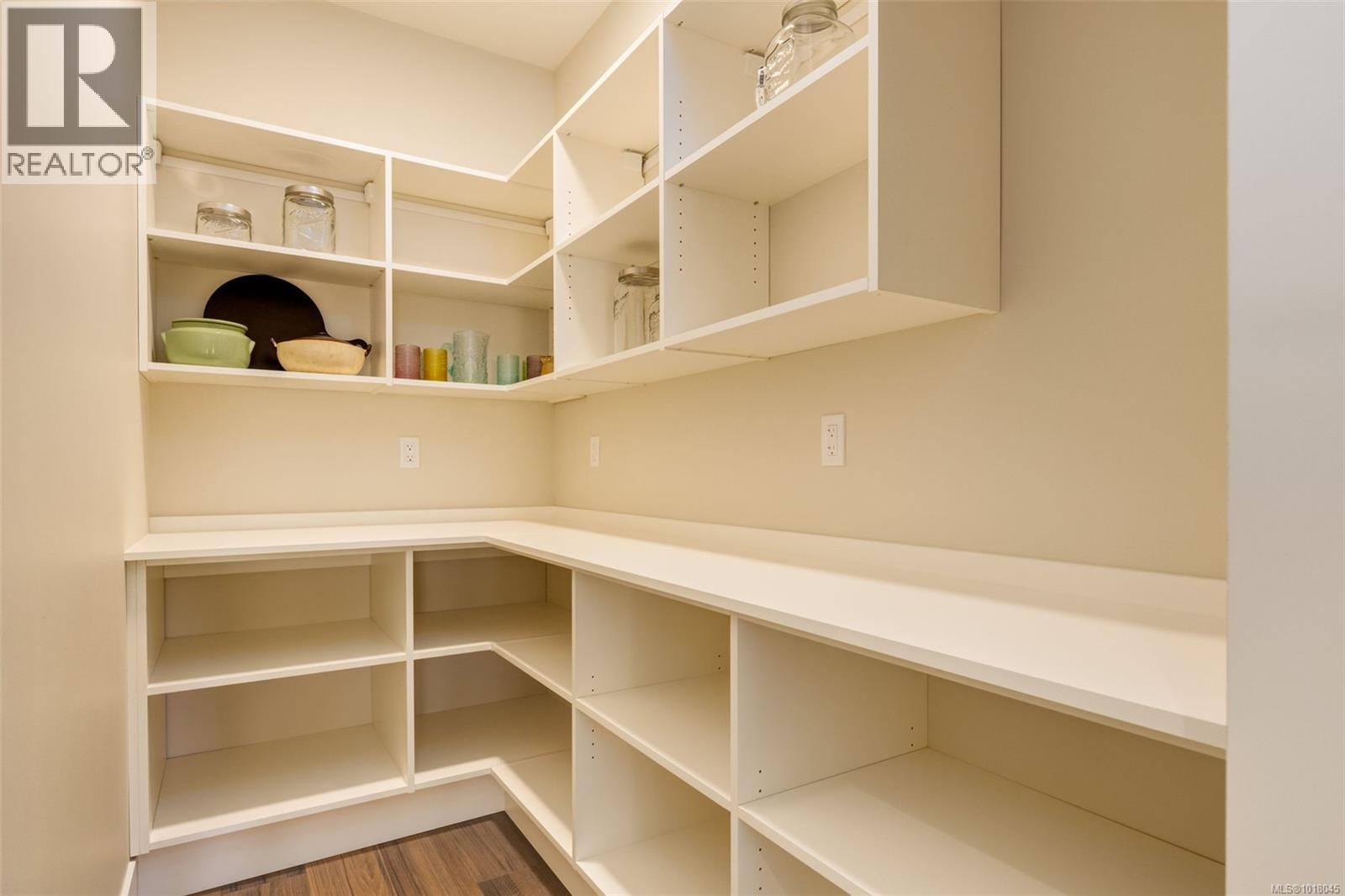 1189 Lee Rd, Parksville