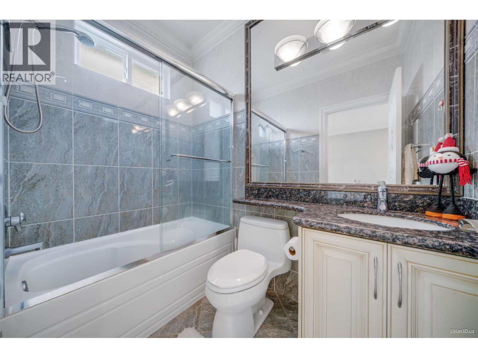 8811 MINLER Road, Richmond