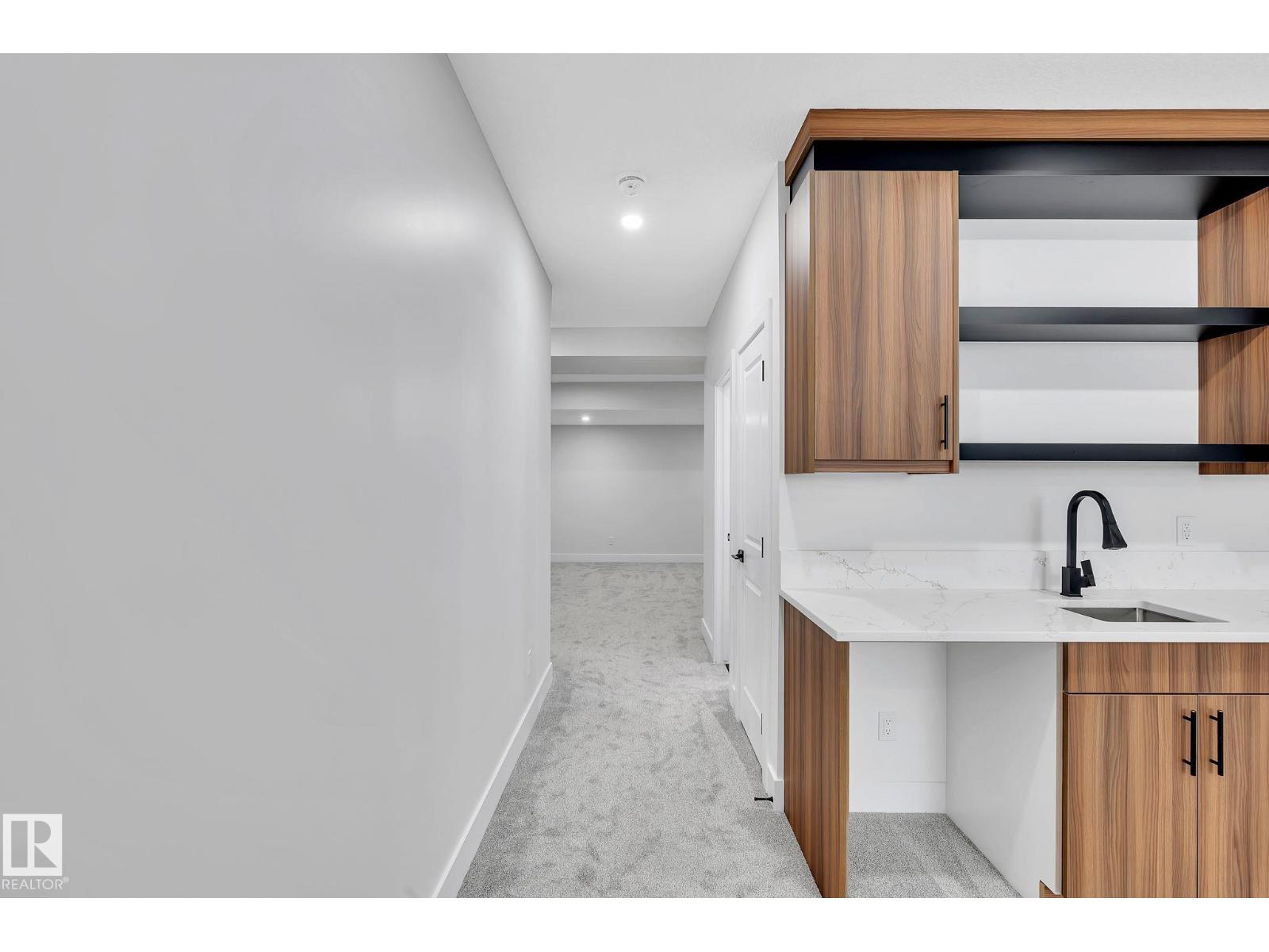 #24 104 ALLARD LI SW, Edmonton