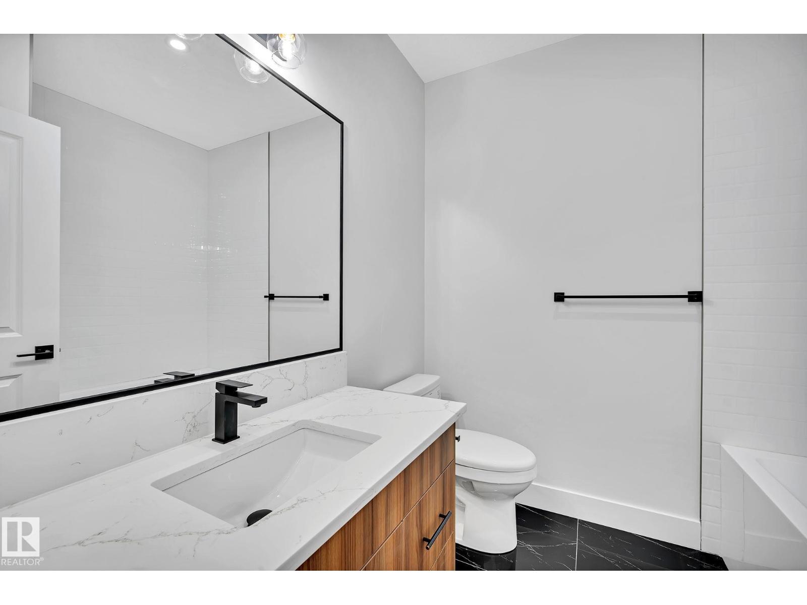 #24 104 ALLARD LI SW, Edmonton