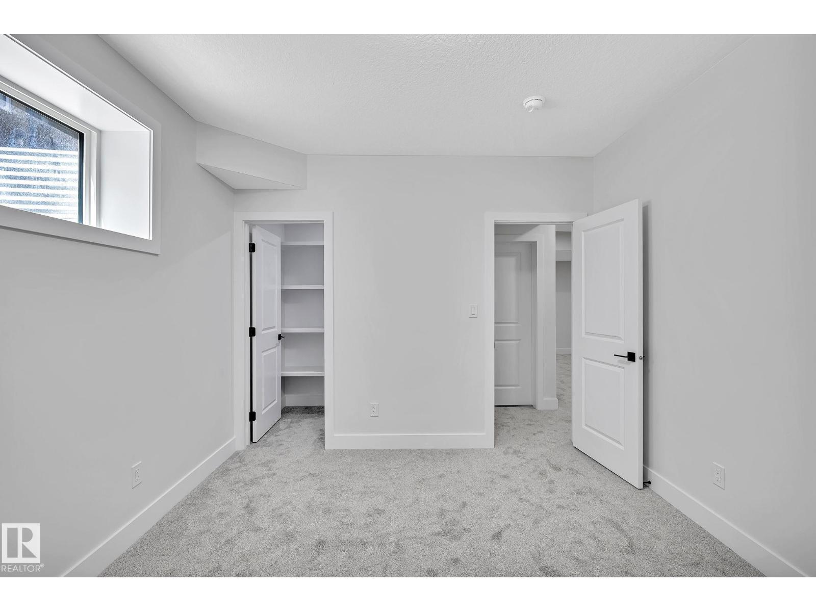 #24 104 ALLARD LI SW, Edmonton