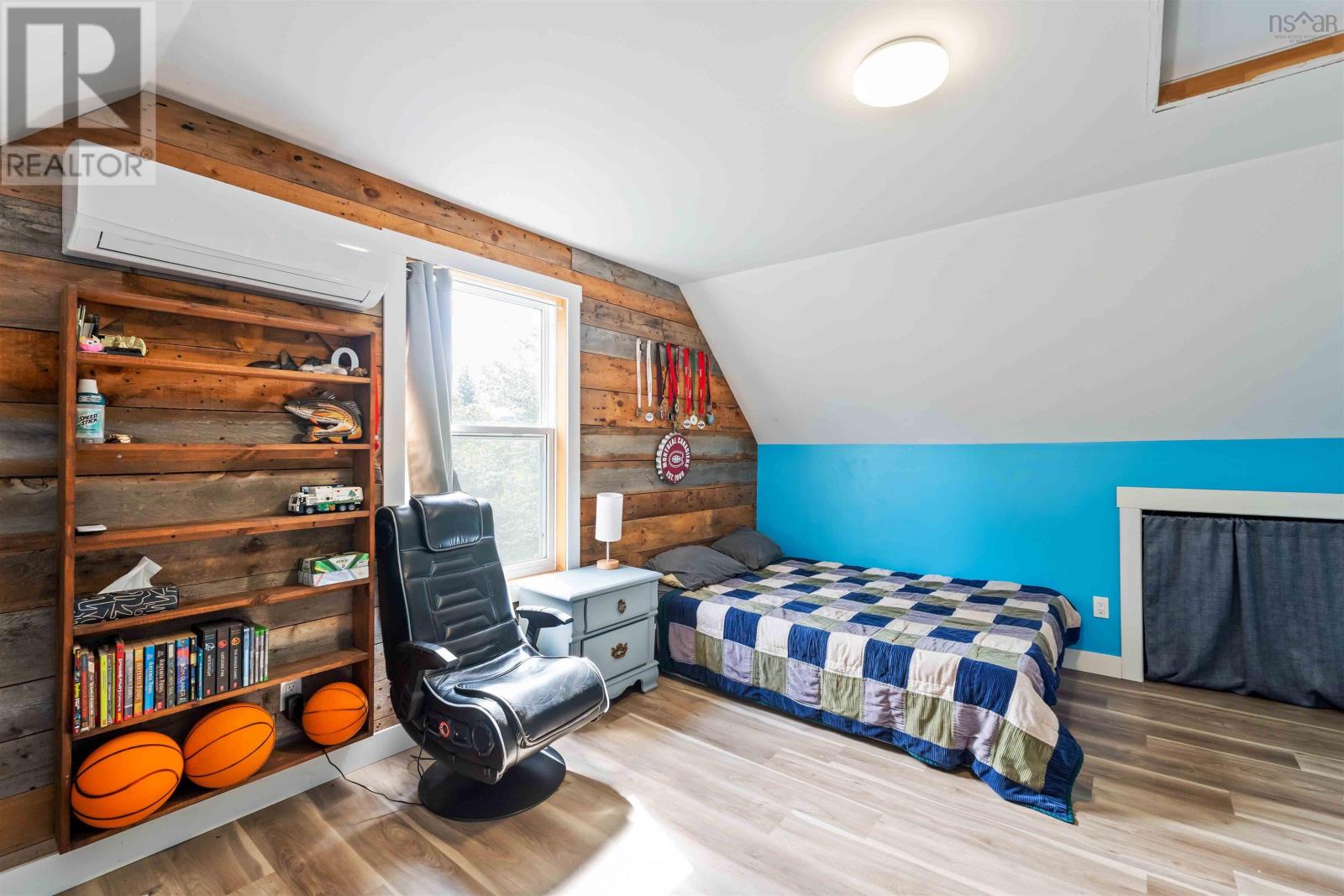 Property 22 of 30 of 22 Washington Street