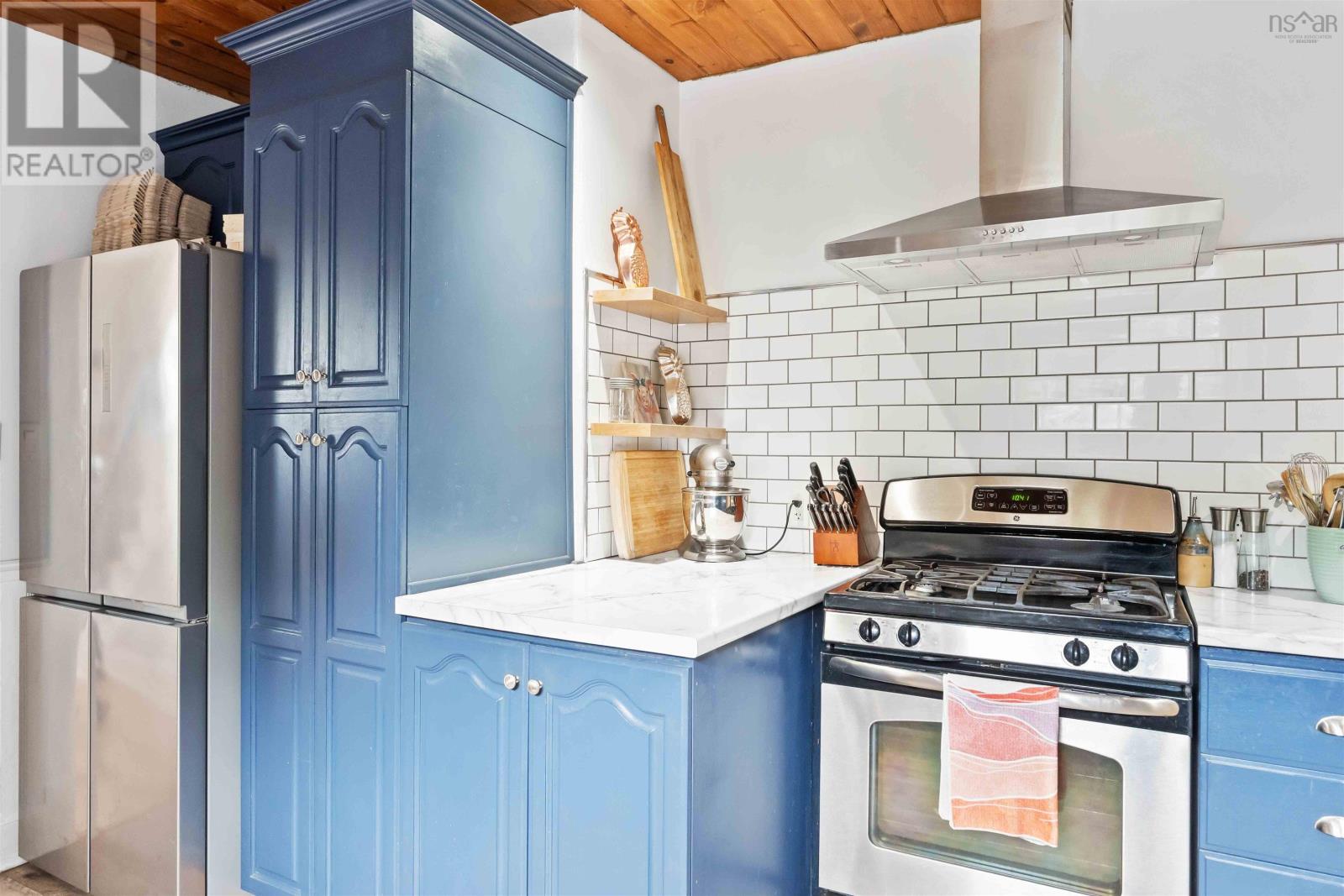 Property 11 of 30 of 22 Washington Street