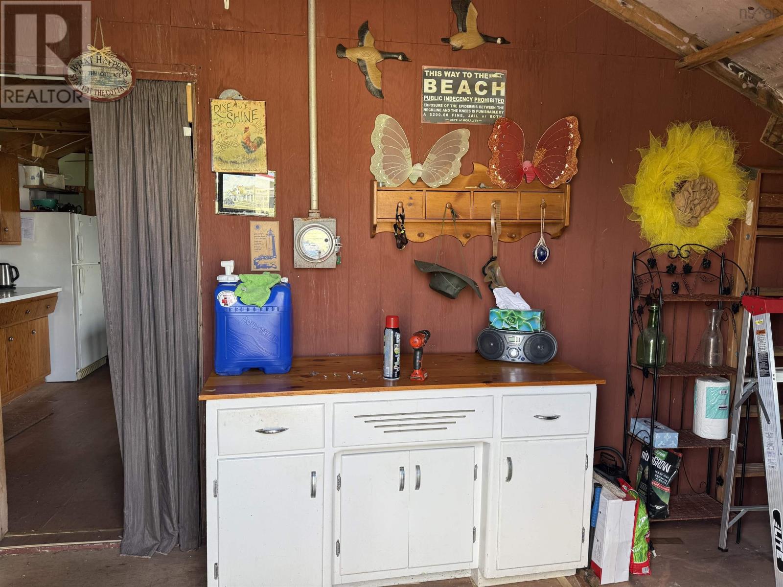 Property 9 of 24 of 28 Quahog Lane