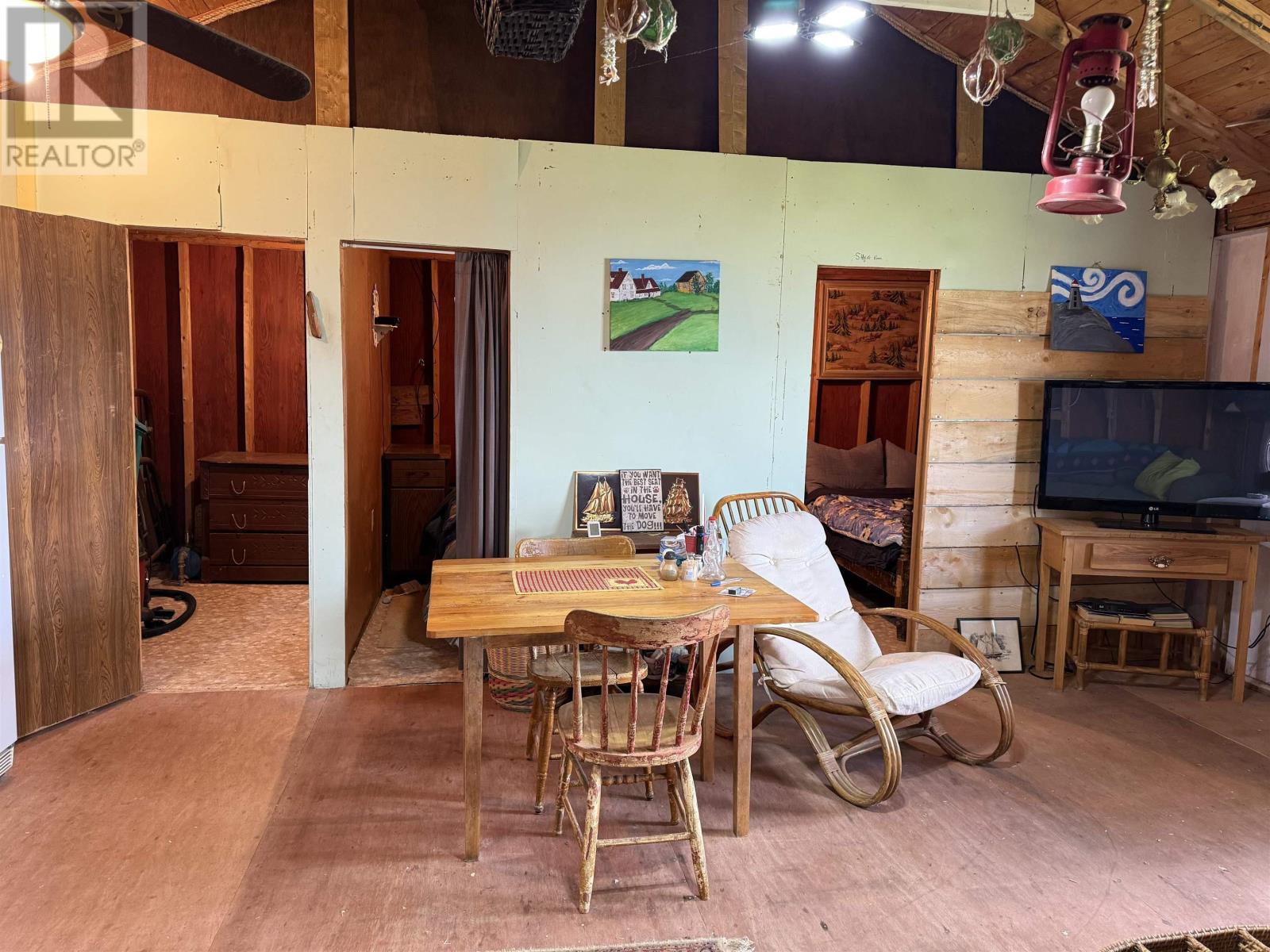 Property 8 of 24 of 28 Quahog Lane