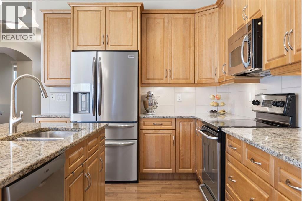 Single Family House for Sale in  Henwood Street SW Garrison Green Calgary 