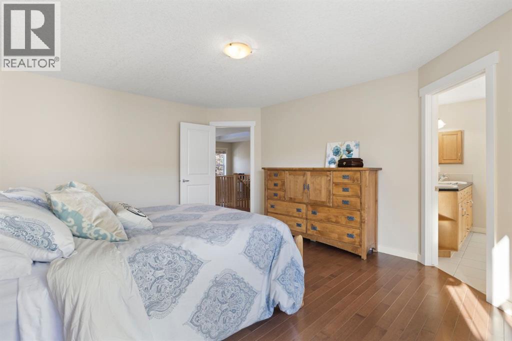 Single Family House for Sale in  Henwood Street SW Garrison Green Calgary 