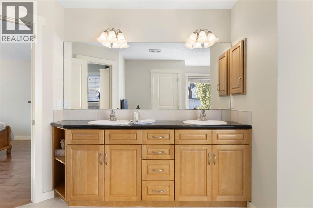 Single Family House for Sale in  Henwood Street SW Garrison Green Calgary 