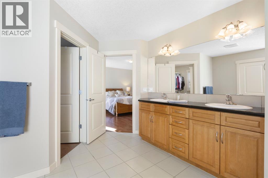 Single Family House for Sale in  Henwood Street SW Garrison Green Calgary 
