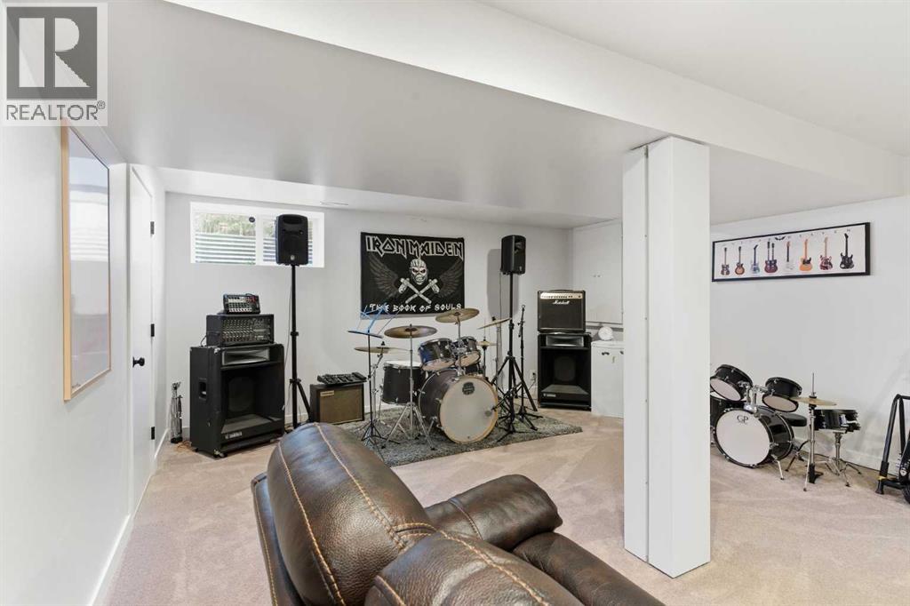 Single Family House for Sale in  Evansbrooke Way NW Evanston Calgary 