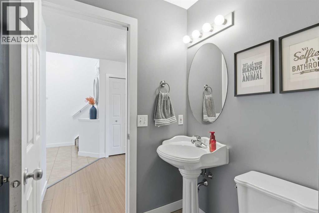 Single Family House for Sale in  Evansbrooke Way NW Evanston Calgary 