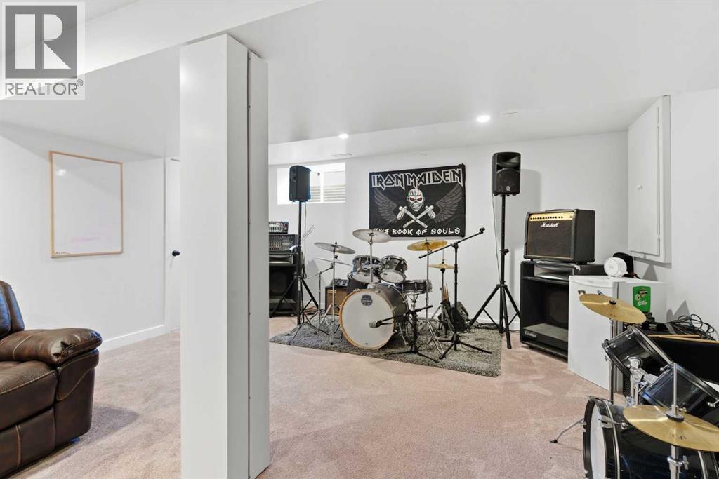 Single Family House for Sale in  Evansbrooke Way NW Evanston Calgary 