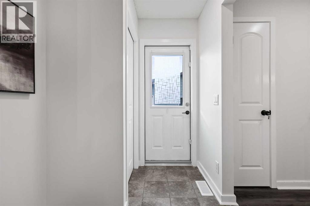 Single Family House for Sale in  Copperpond Rise SE Copperfield Calgary 