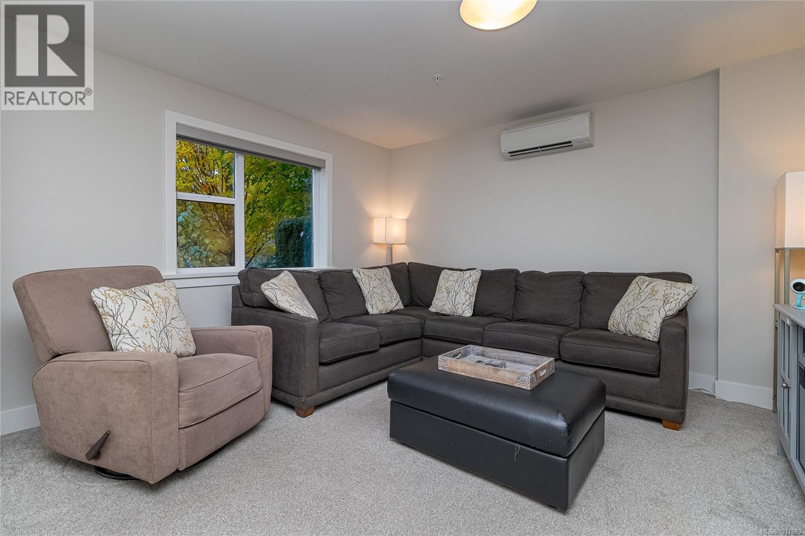5 1900 Watkiss Way, View Royal