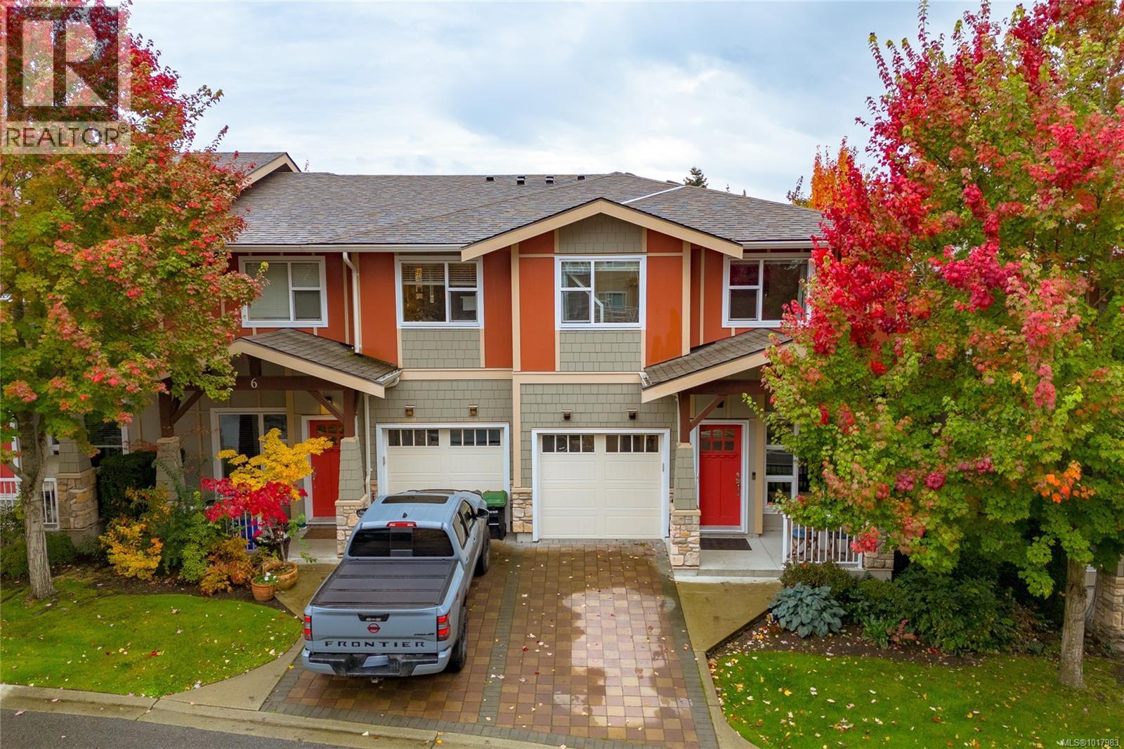 5 1900 Watkiss Way, View Royal