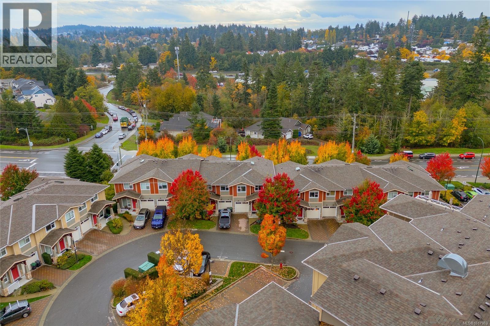 5 1900 Watkiss Way, View Royal