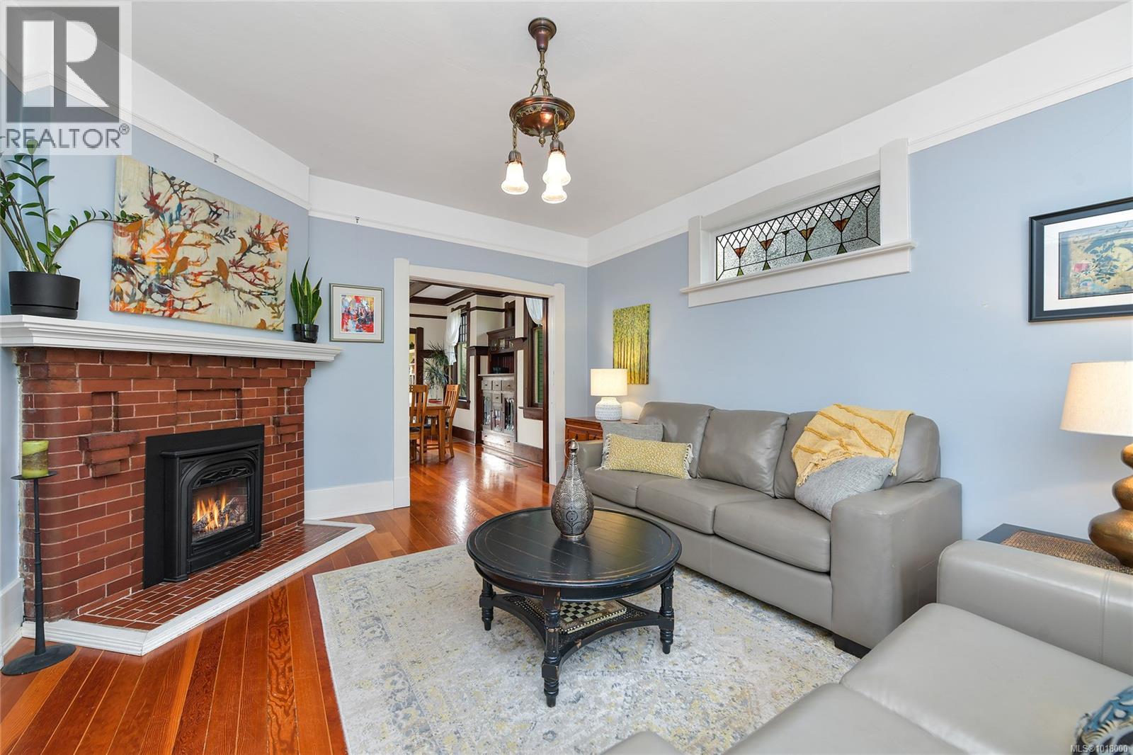 1038 Chamberlain St, Victoria