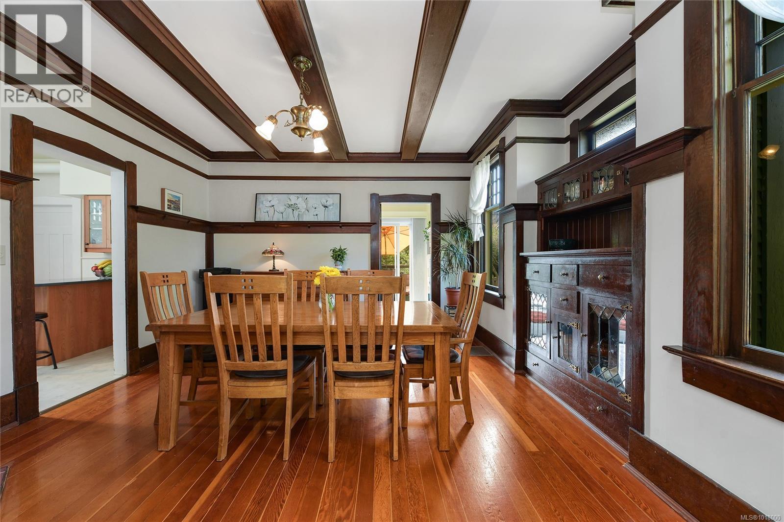 1038 Chamberlain St, Victoria