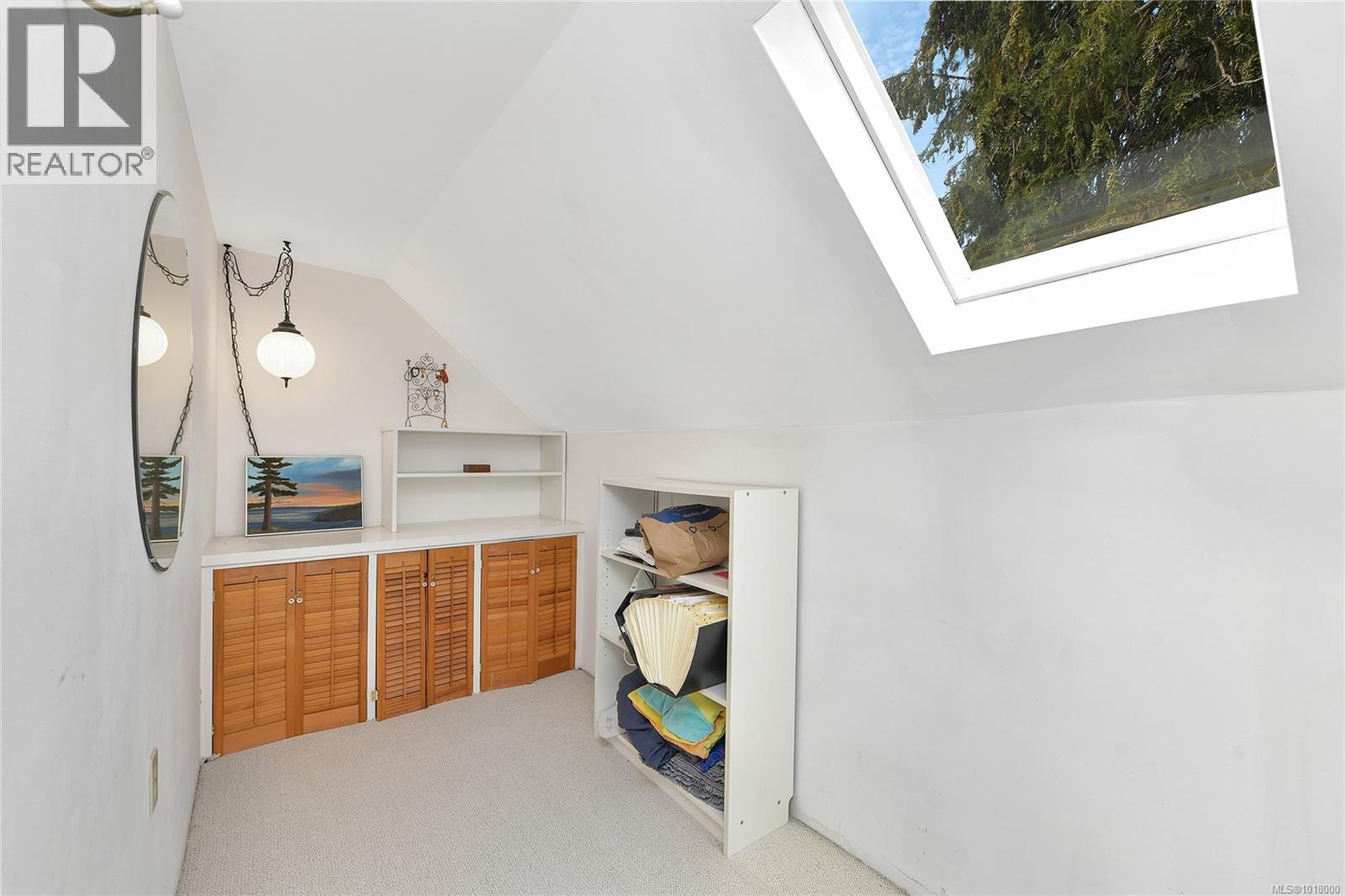 1038 Chamberlain St, Victoria