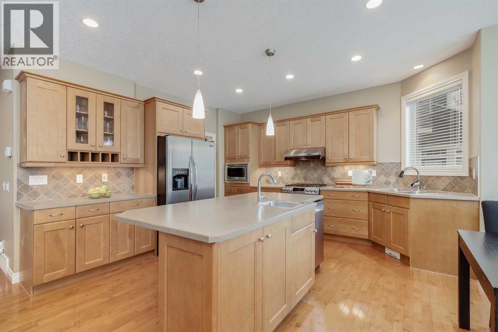 Single Family House for Sale in  Hidden Creek Point NW Hidden Valley Calgary 