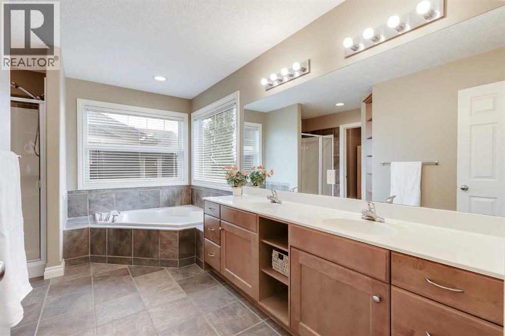 Single Family House for Sale in  Hidden Creek Point NW Hidden Valley Calgary 