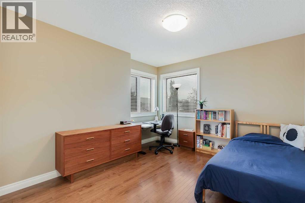 Single Family House for Sale in  Hidden Creek Point NW Hidden Valley Calgary 