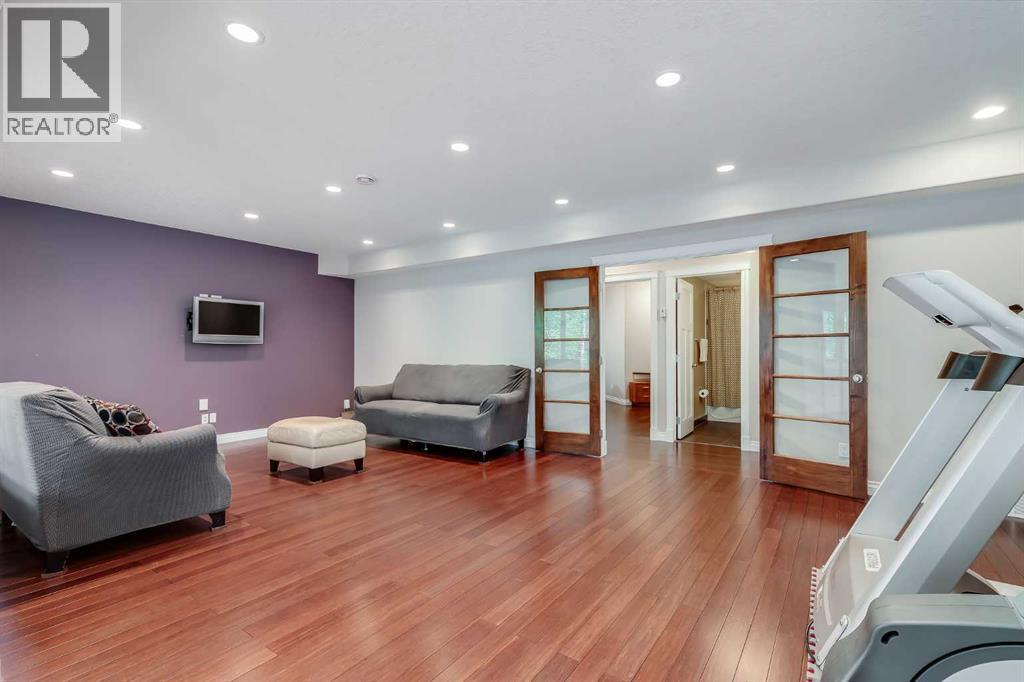 Single Family House for Sale in  Hidden Creek Point NW Hidden Valley Calgary 